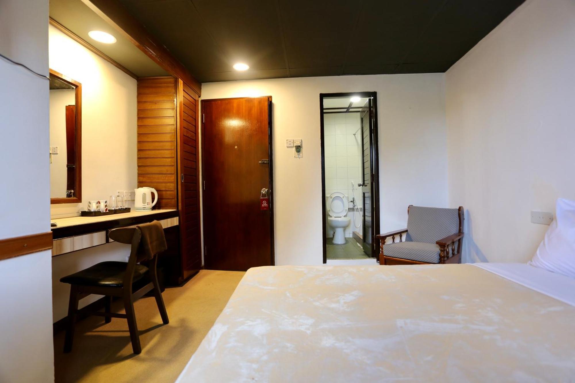 Fata Hotel By Project Borneo Kuching Exterior foto