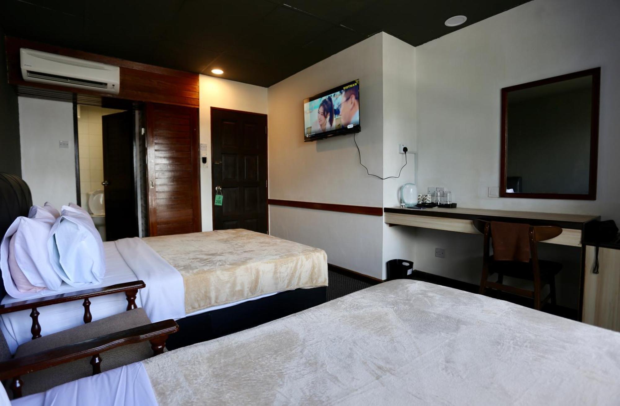 Fata Hotel By Project Borneo Kuching Exterior foto