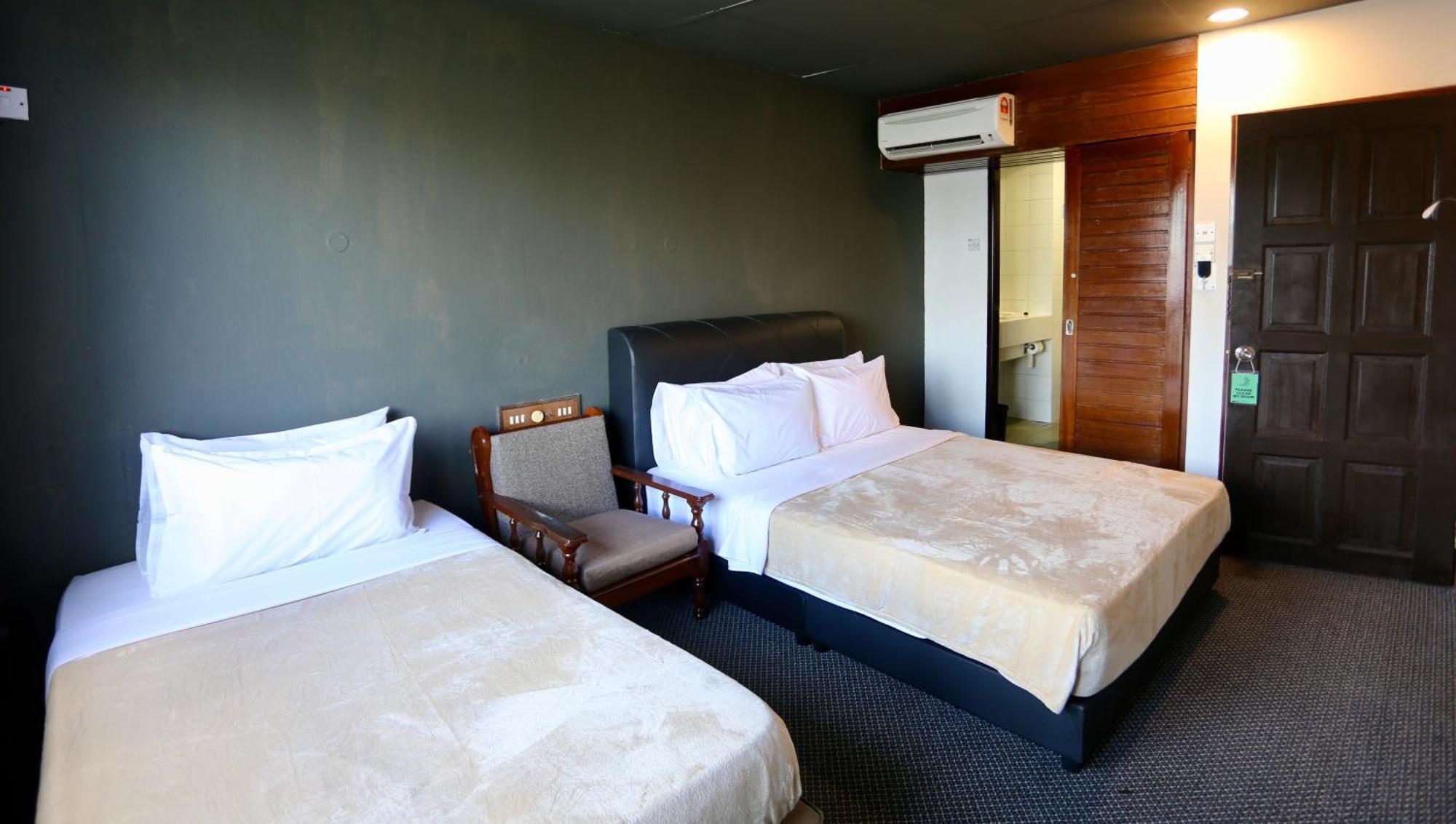 Fata Hotel By Project Borneo Kuching Exterior foto